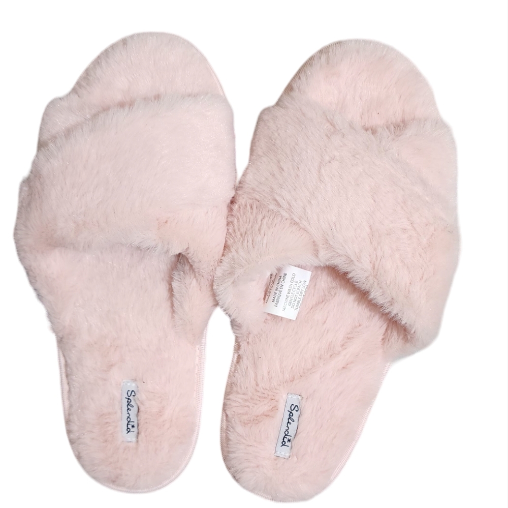 Splendid fuzzy criss cross slip-on slippers NWOT